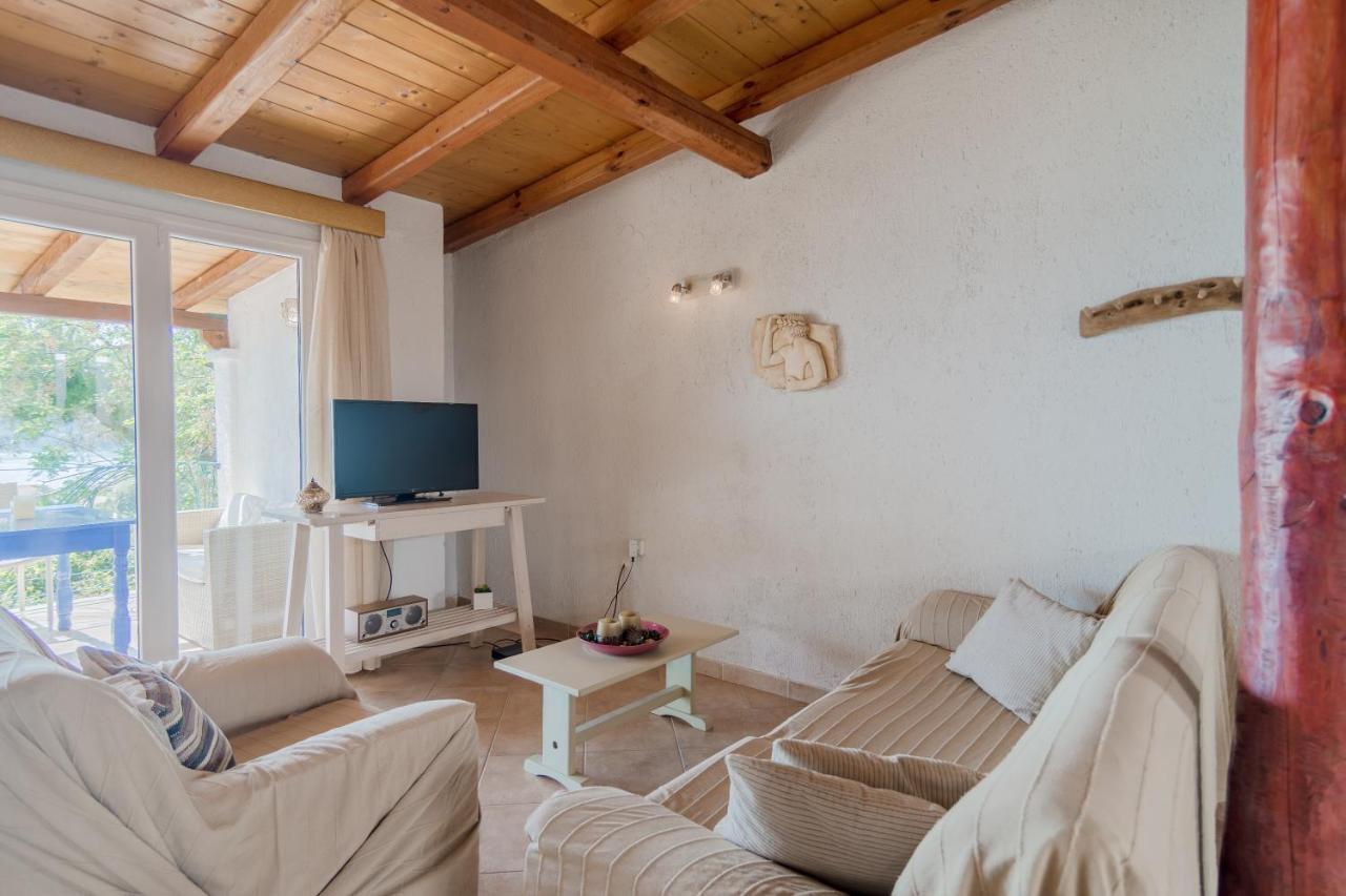 Villa Theodora View Apartments Polimnia Agios Georgios Pagon Exterior photo